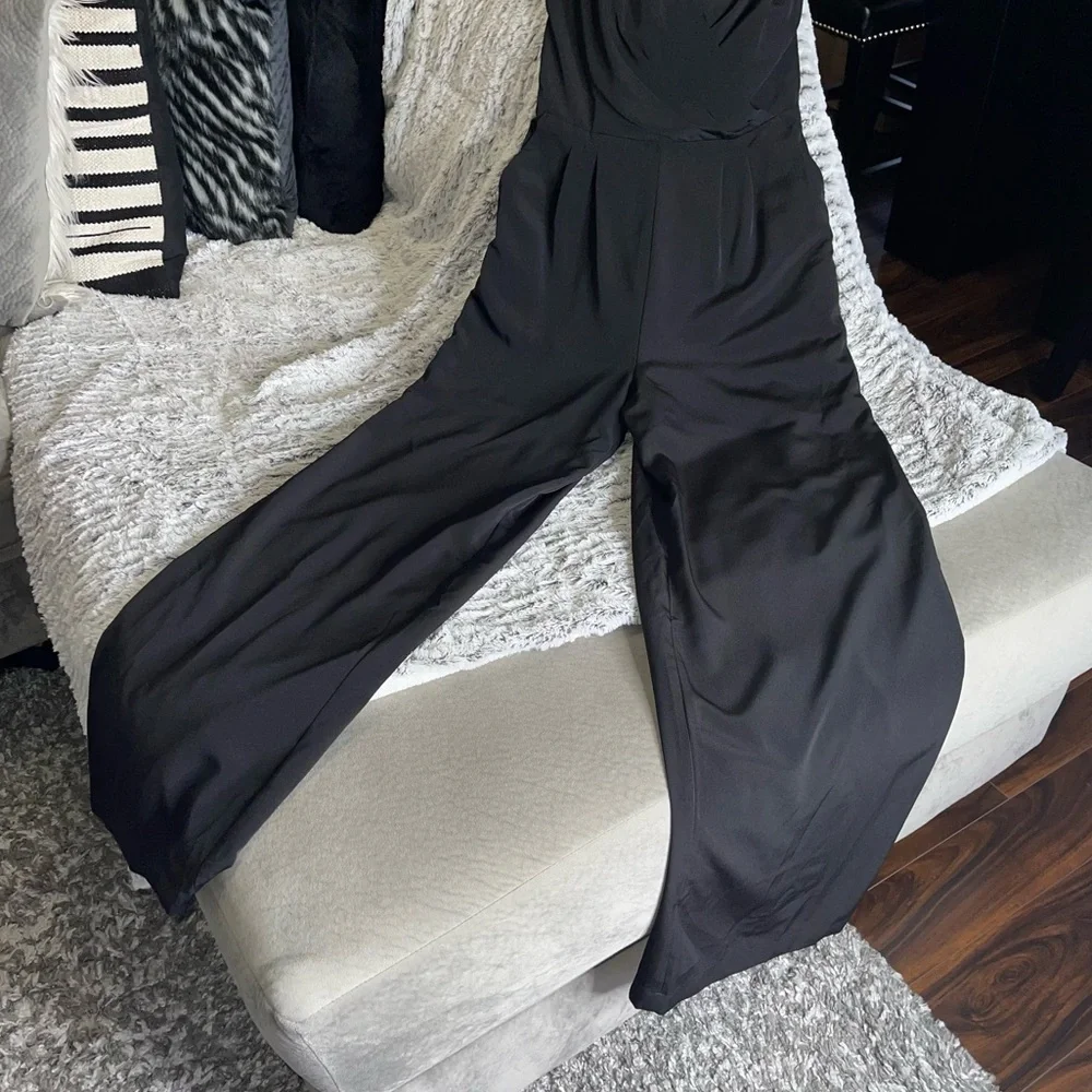 Express Sweetheart Wide Leg Jumpsuit Legging in Pitch Black - Picture 5 of 12